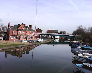 I dag var jeg på et sted som heter Runcorn, lenger inne i landet langs the Mersey. Der var jeg på møte med vikarbyrå. (In Norwegian)